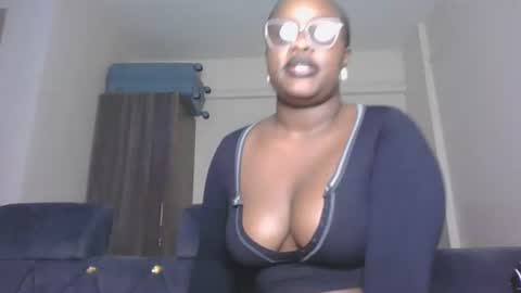 Snapshot of horny_sexxy_babe chatting on 08.02.26 Lucy online show from 08.02.26