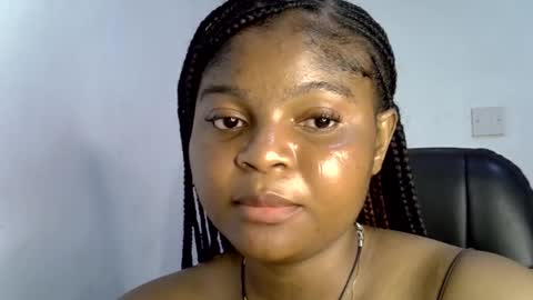 Snapshot of horny_slut0 chatting on 02.18.26 Thelma online show from 02.18.26