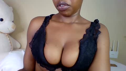 Snapshot of horny_squiter chatting on 02.08.25 horny_squiter online show from 02.08.25