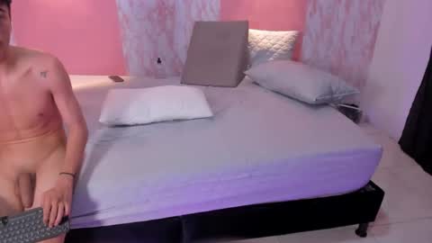 Snapshot of horny_zaid_69 chatting on 01.08.25 Zaid Nicolle online show from 01.08.25