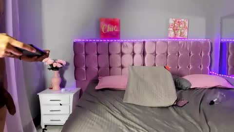 Snapshot of horny_zaid_69 chatting on 01.20.25 Zaid Nicolle online show from 01.20.25