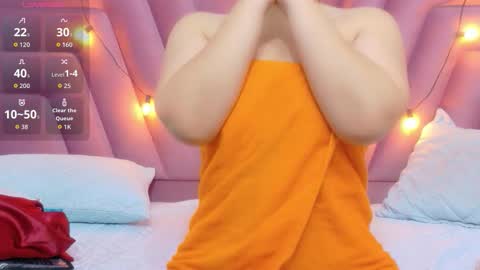 Snapshot of hornybarelylegalgirl chatting on 02.05.26 Khloe online show from 02.05.26