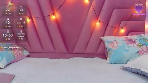 Snapshot of hornybarelylegalgirl chatting on 03.12.26 Khloe online show from 03.12.26