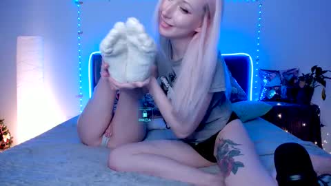 Alex and Rosie online show from 02.14.25