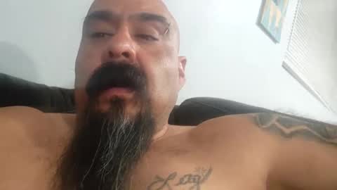 Snapshot of hornychrisla chatting on 02.10.25 hornychrisla online show from 02.10.25
