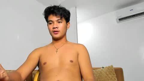 Snapshot of hornycowboydex chatting on 01.19.25 Zincia online show from 01.19.25