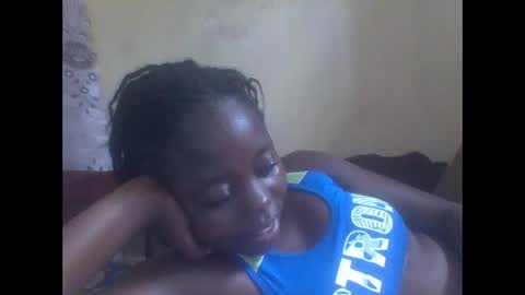 hornygal001 online show from 12.10.24