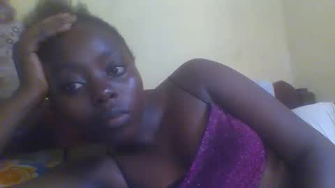 hornygal001 online show from 12.18.24