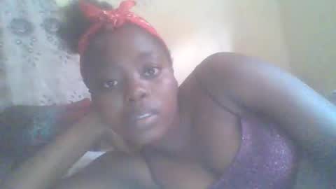 hornygal001 online show from 02.14.25