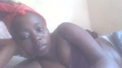 hornygal001 online show from 02.14.25