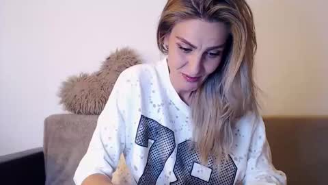 AshlineKatte online show from 05.11.26