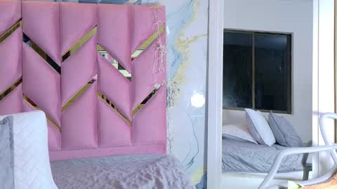 Valentina  online show from 09.15.25