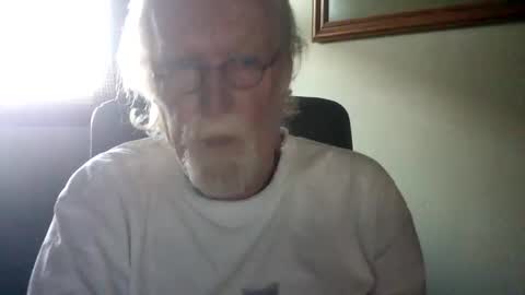 HornyInOhio9 online show from 04.16.26
