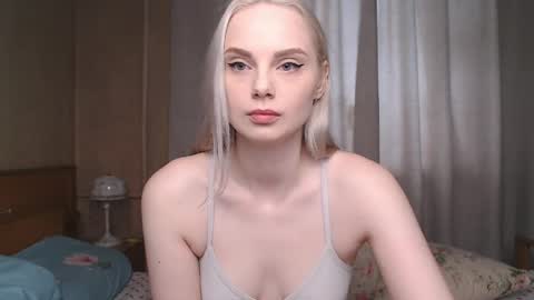 Snapshot of hornylland chatting on 05.16.26 Nikki online show from 05.16.26