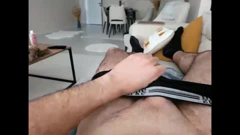 Snapshot of hornyman0605 chatting on 11.06.25 hornyman0605 online show from 11.06.25