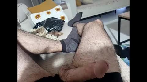 Snapshot of hornyman0605 chatting on 11.19.25 hornyman0605 online show from 11.19.25