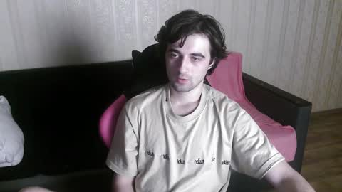 Snapshot of hornymorni chatting on 11.21.25 fergus online show from 11.21.25