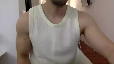 hornyspaniard93 online show from 06.16.26