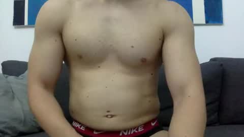 Snapshot of hornyspaniard93 chatting on 06.22.26 hornyspaniard93 online show from 06.22.26