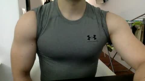 Snapshot of hornyspaniard93 chatting on 06.24.26 hornyspaniard93 online show from 06.24.26