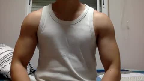 Snapshot of hornyspaniard93 chatting on 07.19.26 hornyspaniard93 online show from 07.19.26