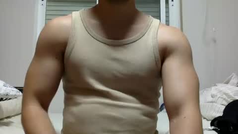 Snapshot of hornyspaniard93 chatting on 07.22.26 hornyspaniard93 online show from 07.22.26
