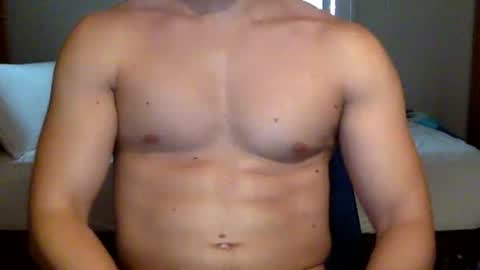 Snapshot of hornyspaniard93 chatting on 08.06.26 hornyspaniard93 online show from 08.06.26