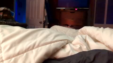 Snapshot of hornystroker21 chatting on 12.31.24 hornystroker21 online show from 12.31.24