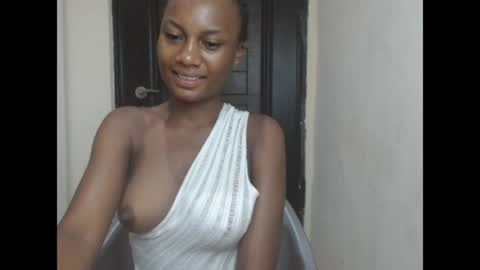 Snapshot of hornyxmamacita chatting on 04.09.26 hornyxmamacita online show from 04.09.26