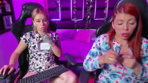 hornyy mom online show from 01.02.25