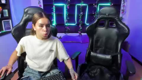 hornyy mom online show from 02.08.25