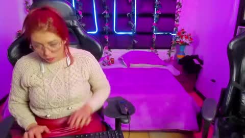 hornyy mom online show from 03.06.25