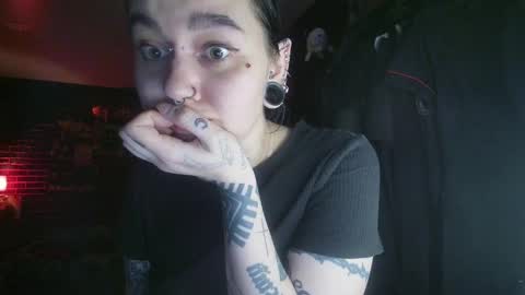 Snapshot of horror_circus chatting on 02.09.25 Messalina Horror online show from 02.09.25