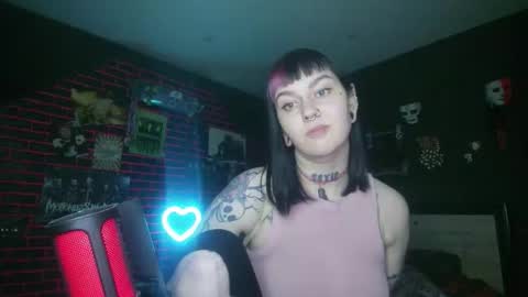 Snapshot of horror_circus chatting on 09.18.25 Messalina Horror online show from 09.18.25