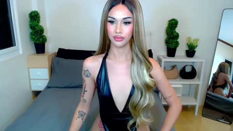 Snapshot of horsecockmadison chatting on 01.12.26 Madison online show from 01.12.26