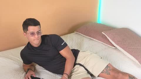 Snapshot of hot69temptation chatting on 12.07.24 Marcus Tatti online show from 12.07.24