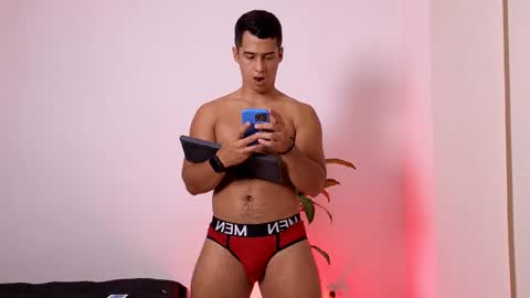 Snapshot of hot69temptation chatting on 12.22.25 Marcus Tatti online show from 12.22.25