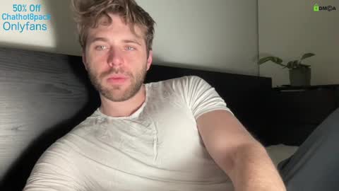 Snapshot of hot8pack01 chatting on 03.09.25 Edward aka Wolf online show from 03.09.25