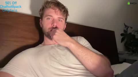 Snapshot of hot8pack01 chatting on 01.14.26 Edward aka Wolf online show from 01.14.26