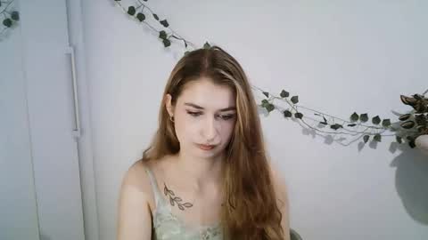 Snapshot of hot_1nina chatting on 02.11.26 NINA online show from 02.11.26