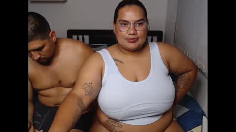 Snapshot of hot__husbands chatting on 01.22.25 hot__husbands online show from 01.22.25