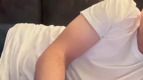 Snapshot of hot_boy_dutch chatting on 12.01.25 hot_boy_dutch online show from 12.01.25