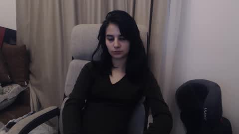 Snapshot of hot_bruny chatting on 11.05.25 Bruny online show from 11.05.25