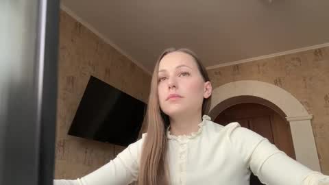 Snapshot of hot_chance_ chatting on 03.18.26 hot_chance_ online show from 03.18.26