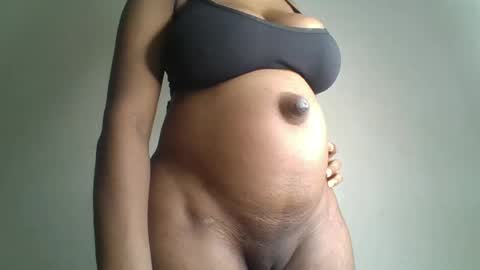 Snapshot of hot_choccoolate chatting on 06.28.26 Zarah online show from 06.28.26