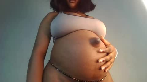 Snapshot of hot_choccoolate chatting on 07.24.26 Zarah online show from 07.24.26
