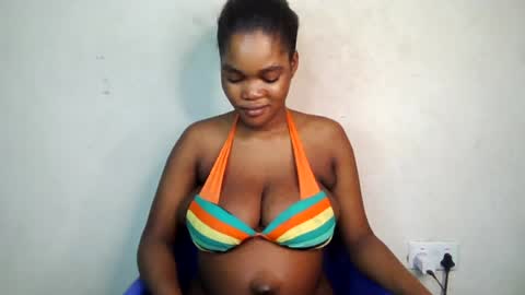 Snapshot of hot_choccoolate chatting on 08.02.26 Zarah online show from 08.02.26