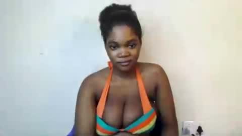 Snapshot of hot_choccoolate chatting on 08.02.26 Zarah online show from 08.02.26