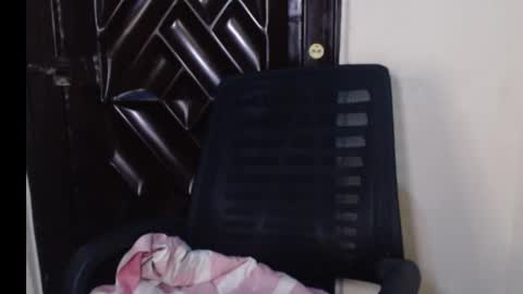 Snapshot of hot_choco2 chatting on 09.20.25 Coco online show from 09.20.25