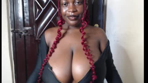 Snapshot of hot_choco2 chatting on 11.09.25 Coco online show from 11.09.25